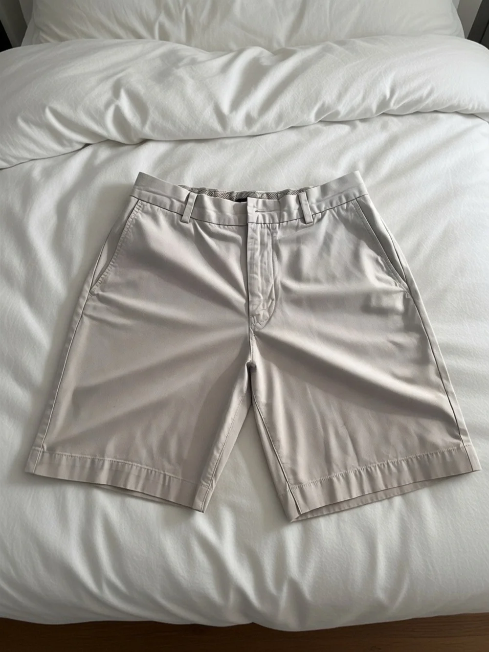 Banana Republic Men's Flat-Front Chino Shorts - Light Beige